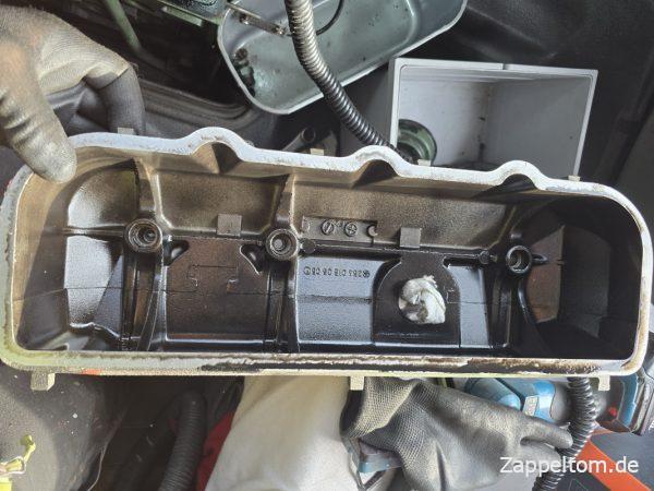 Prüfung der Innenseite der Zylinderkopfhaube