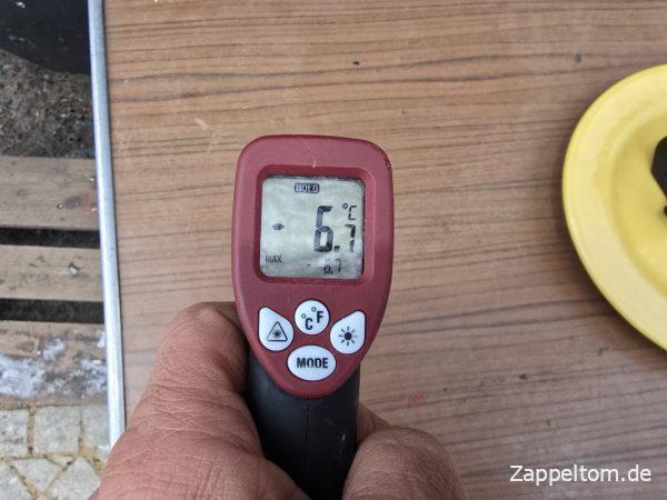 Montage der elektrischen Leuchtweitenregelung im Winter