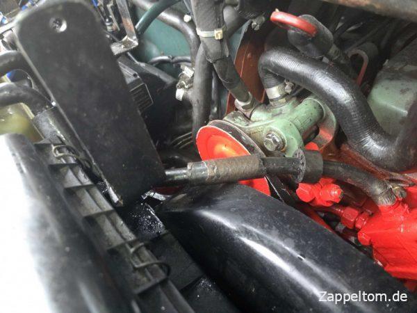 Schutzhülle für den Kühlmittelschlauch Ausgleichsbehälter