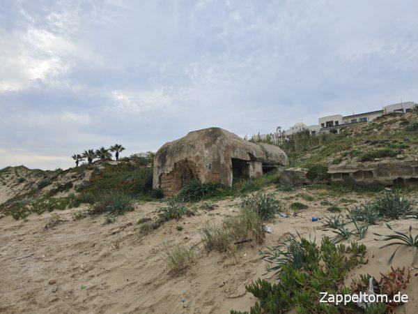 Alter Bunker am Plage de Gammarth