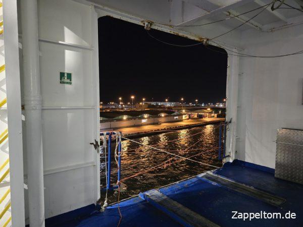 Ankunft im Hafen Tunis