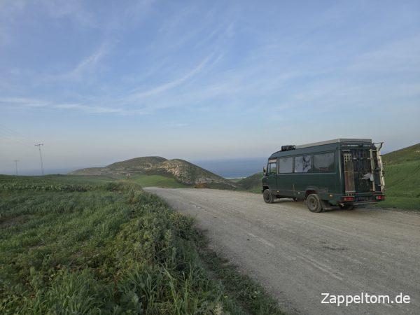 Mercedes 711D am Cap Angela Tunesien