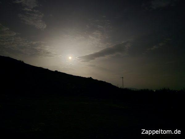 Vollmond am Djebel Ichkeul