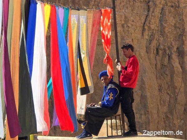 Händler am unteren Wasserfall Tamerza