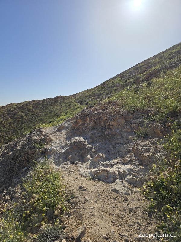 Pfad aus dem Canyon Mides nach Tamerza