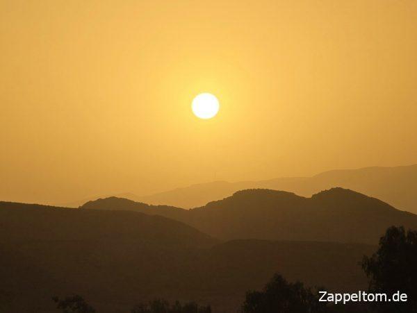 Sonnenaufgang über Mides