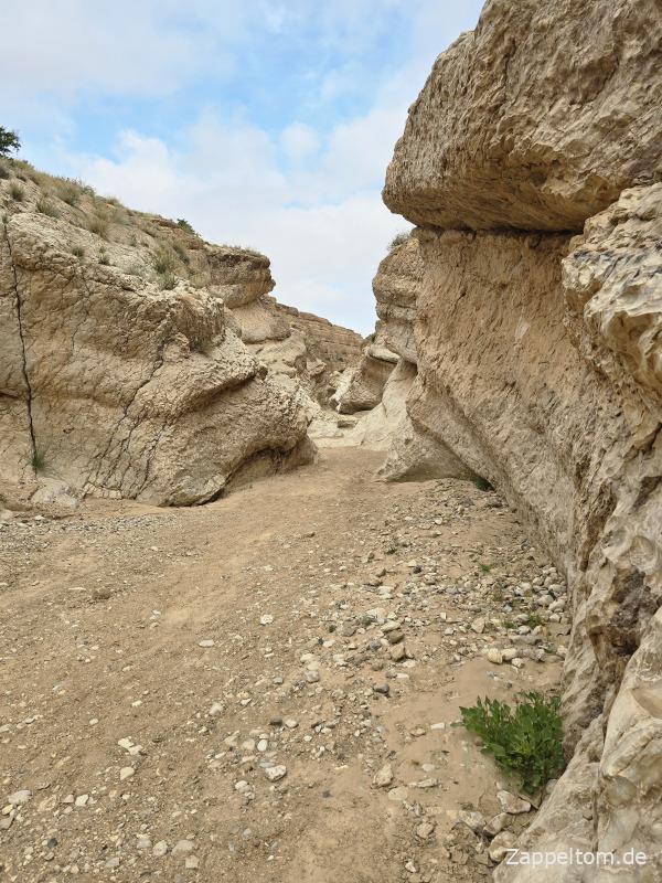 Unterer Eingang in die Schlucht von Mides