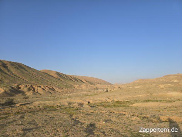 Nebenwadi zur Palmenoase Mides