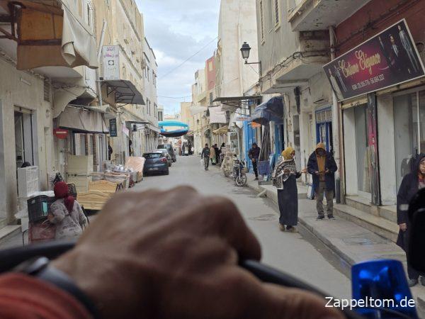 Mit dem Wohnmobil durch die Altstadt Kairouan Mit dem Wohnmobil durch die Altstadt Kairouan