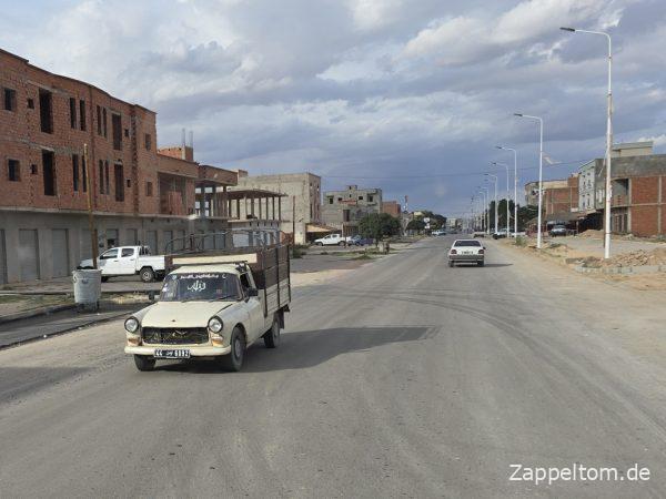 Peugeot 404 in Souk Jedid