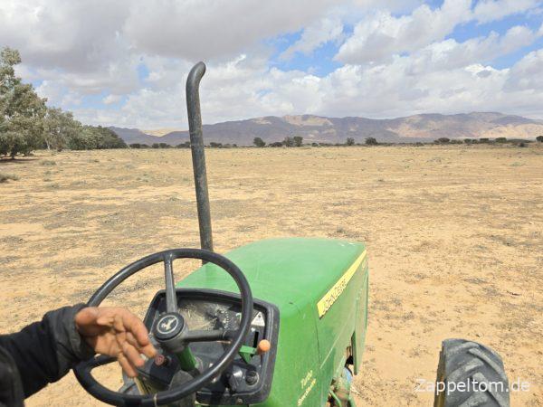 Safari in Bou Hedma mit dem John Deere 5403