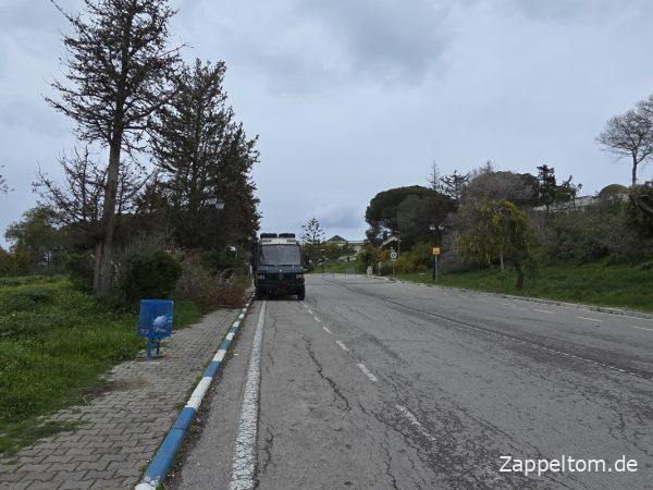 Parken an der Künstlerkolonie Sidi Bou Saïd Parken an der Künstlerkolonie Sidi Bou Saïd